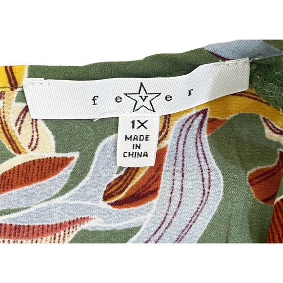 🛍️ Fever Green Floral Print Lace Sleeve Blouse Womens Size 1X - Picture 2 of 9